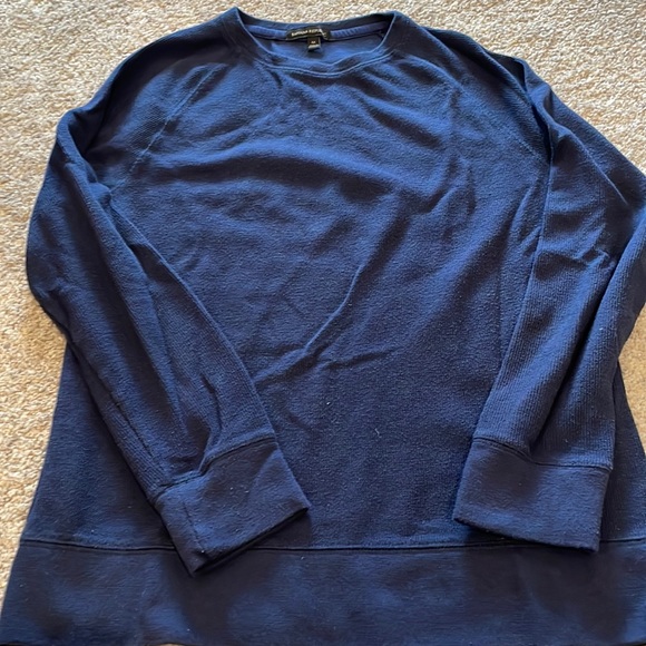 Banana Republic Men’s M Crewneck Sweater - Picture 3 of 7